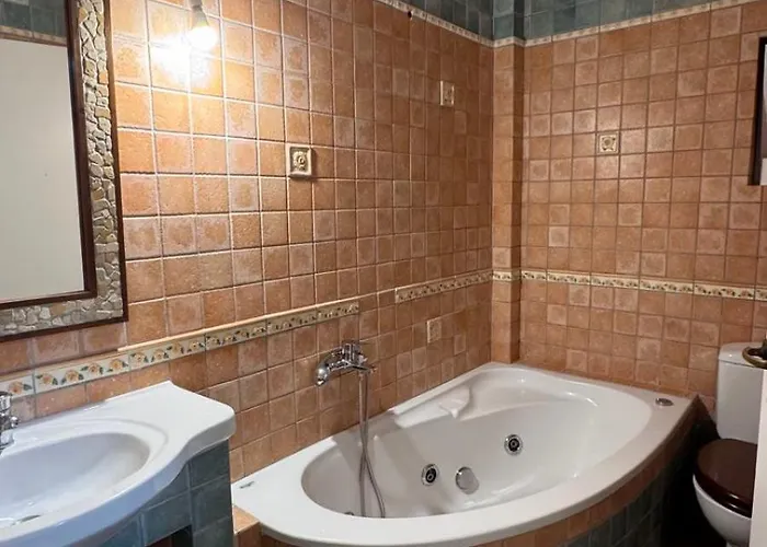 Πέτρινη φωλιά